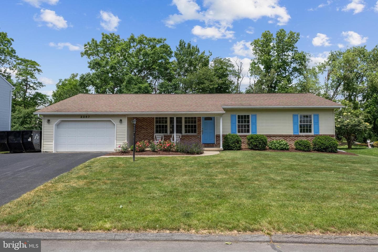 2287 Fairfield Circle