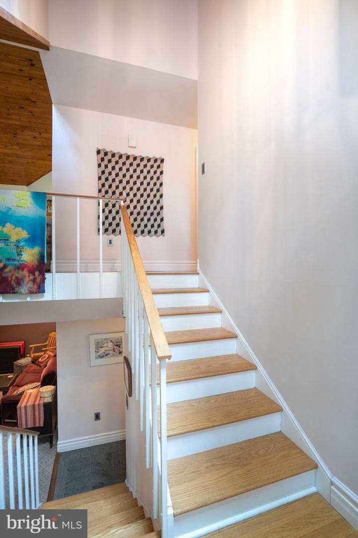 17 Coventry Lane photo 6