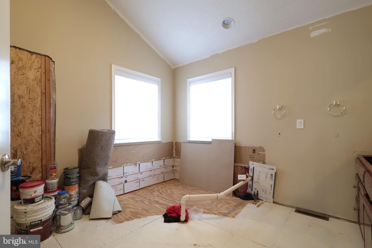 244 Leawood Lane photo 36