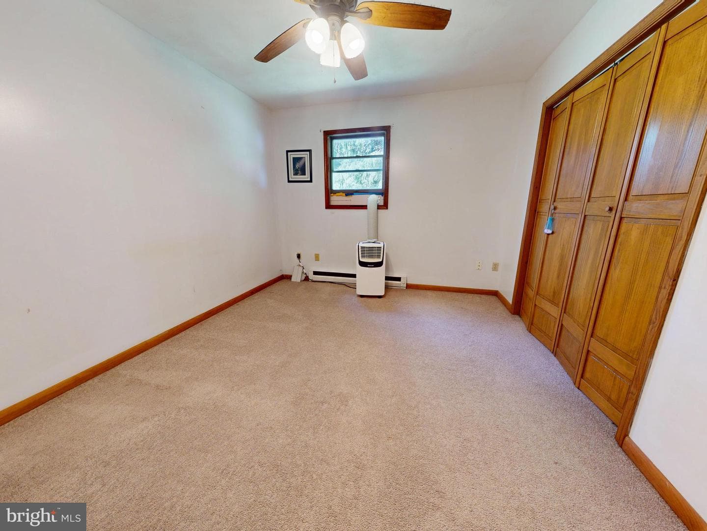 405 Houtz Lane photo 51