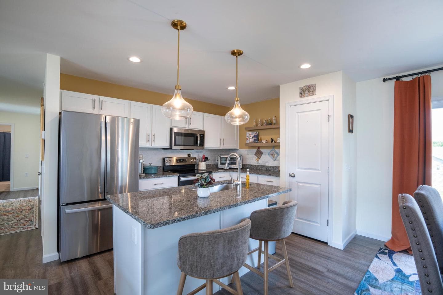 124 Marshall Boulevard photo 18