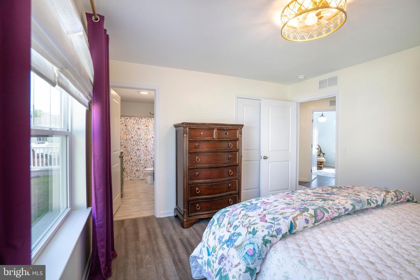 124 Marshall Boulevard photo 30