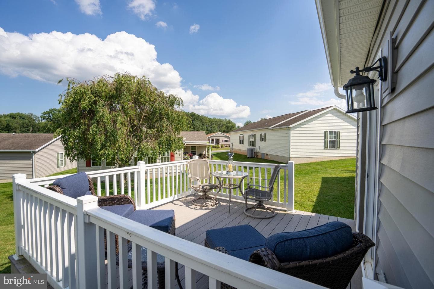 124 Marshall Boulevard photo 5