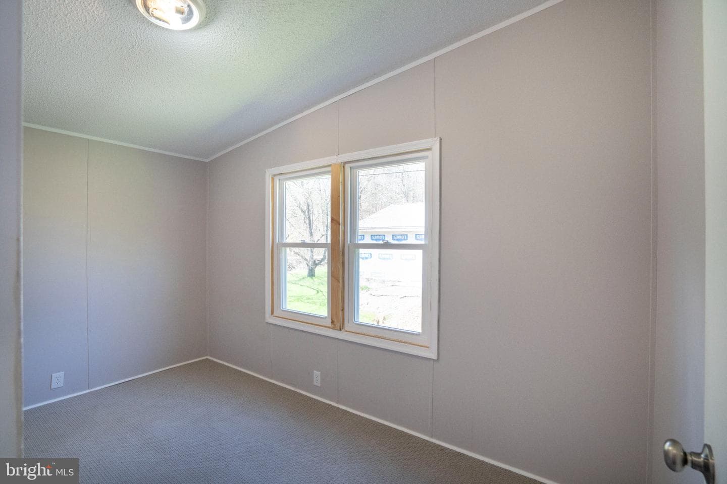 282 Circle Road photo 21