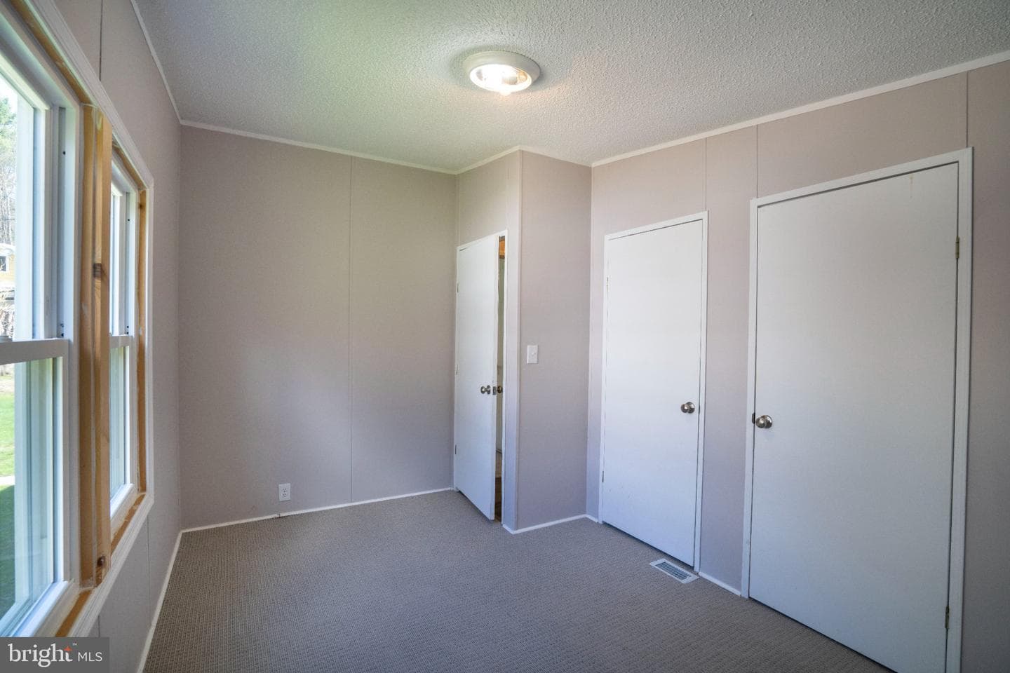 282 Circle Road photo 23
