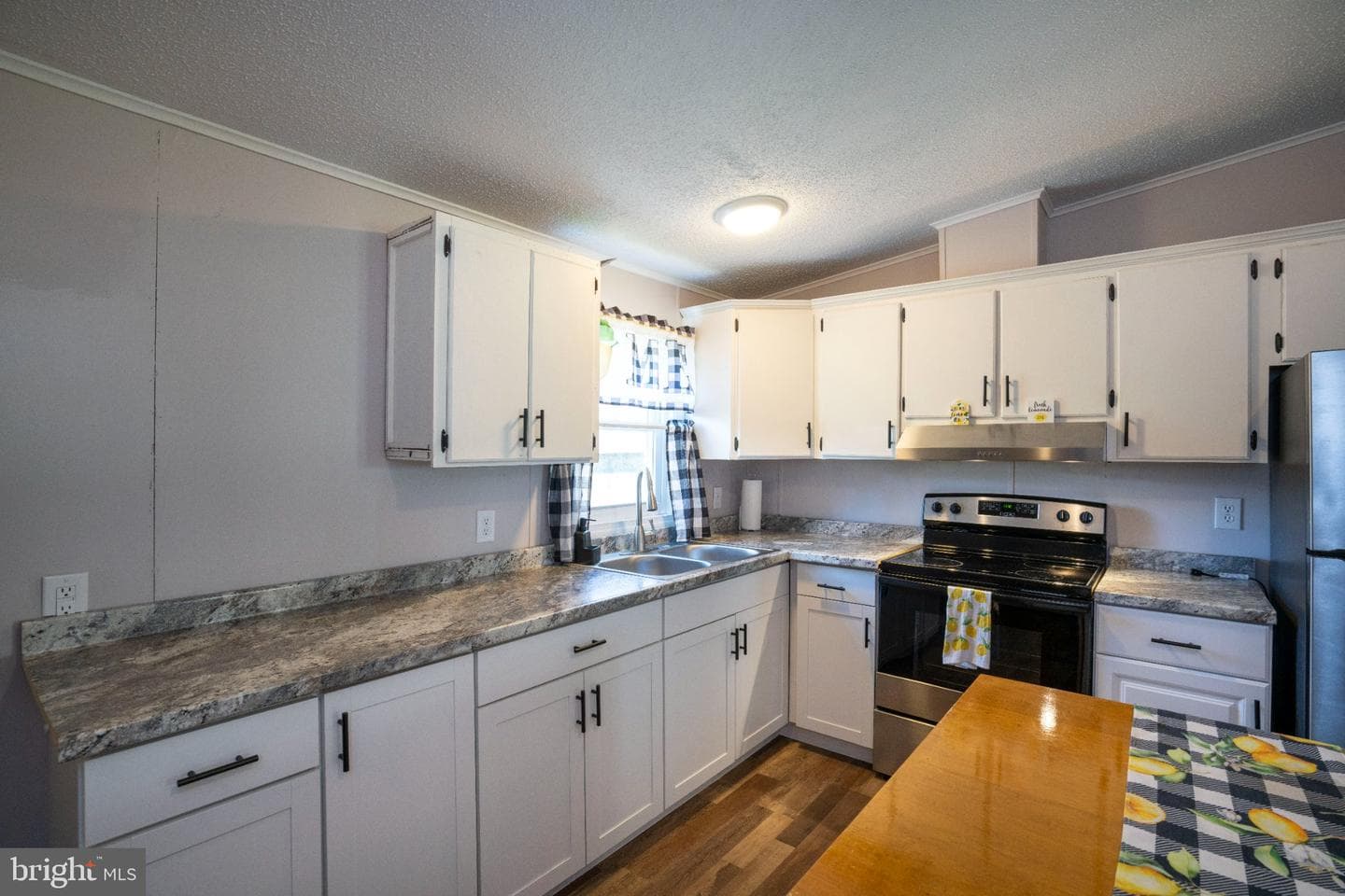 282 Circle Road photo 7