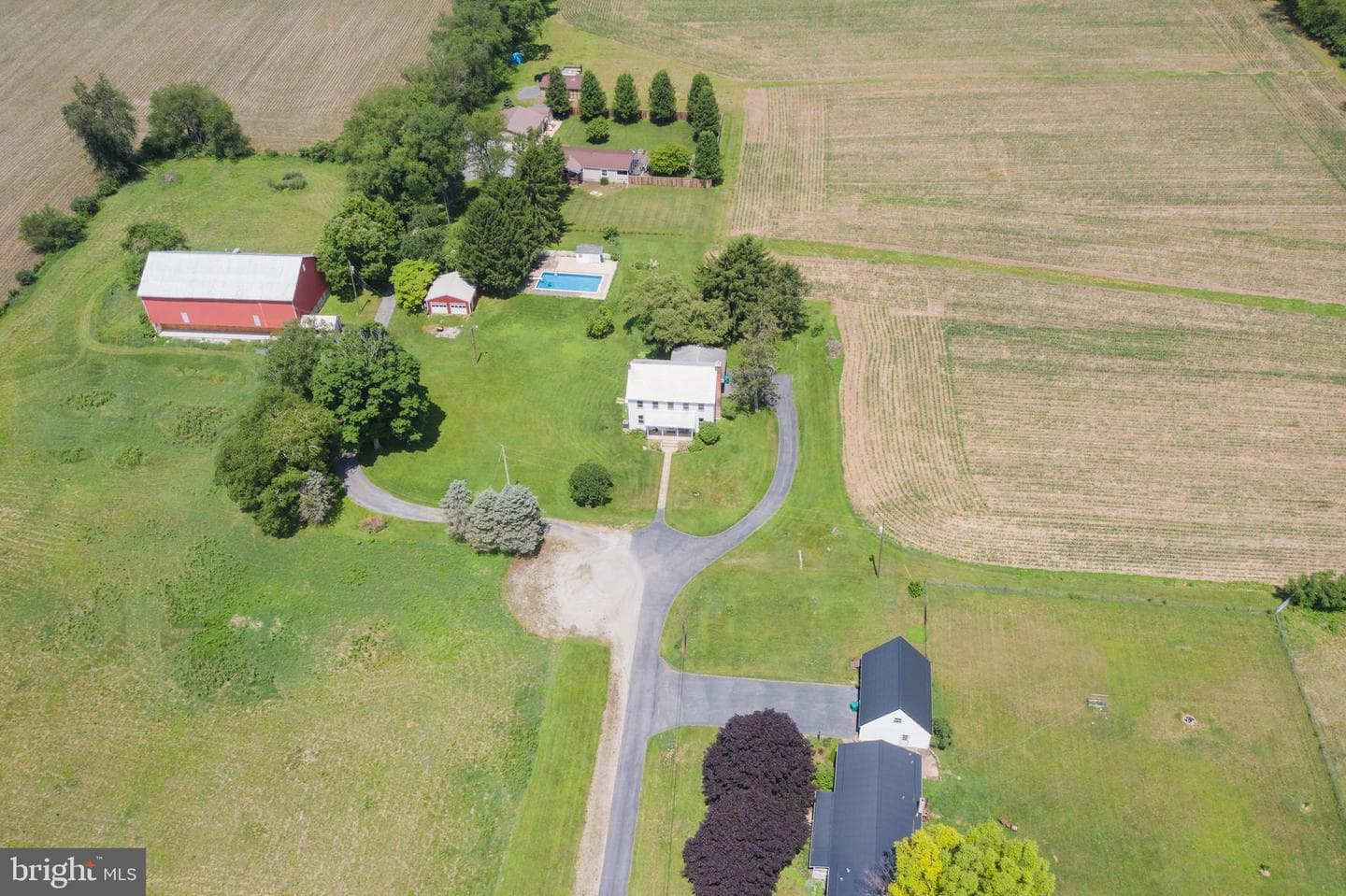 151 Homestead Lane photo 56