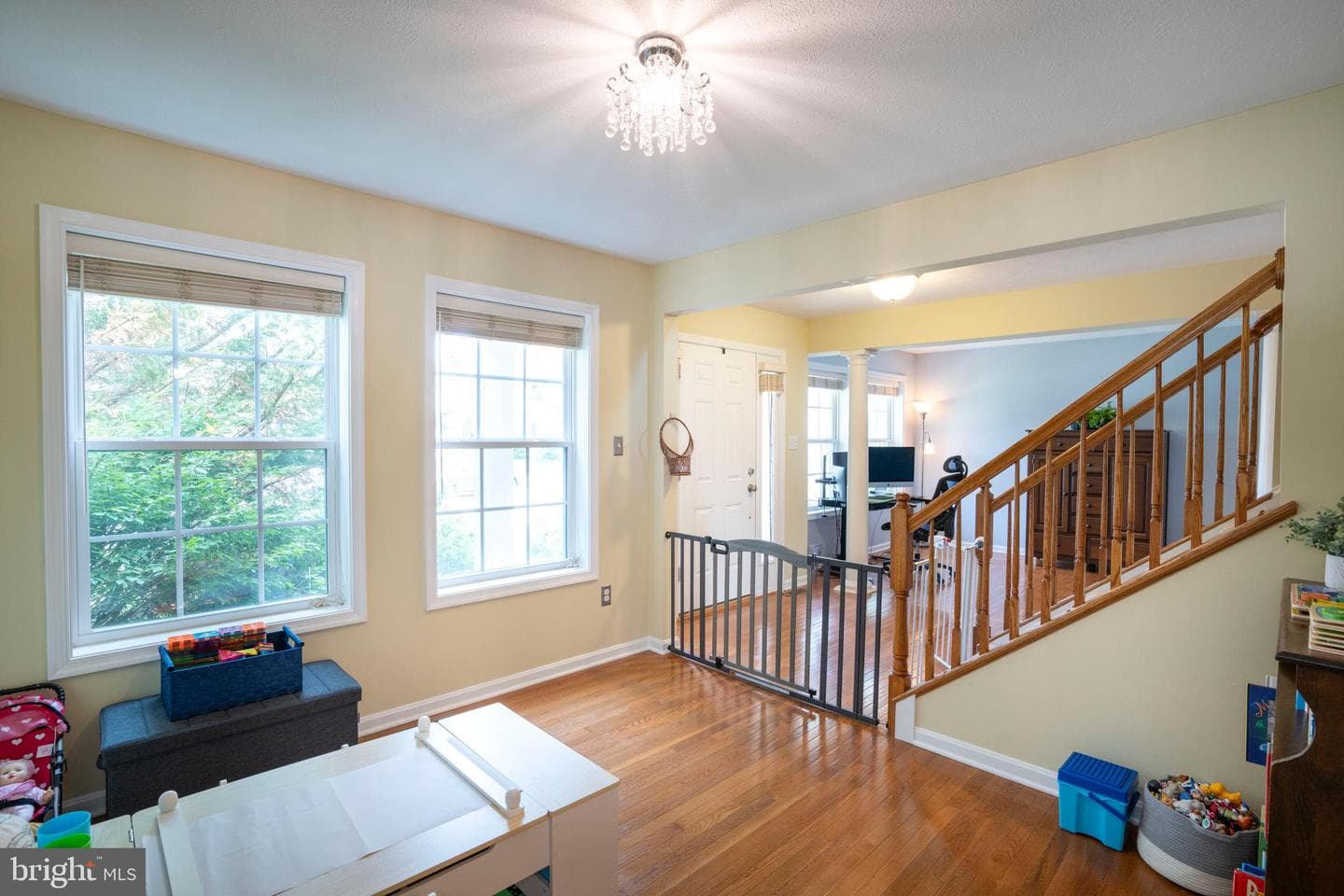 144 Garret Way photo 13