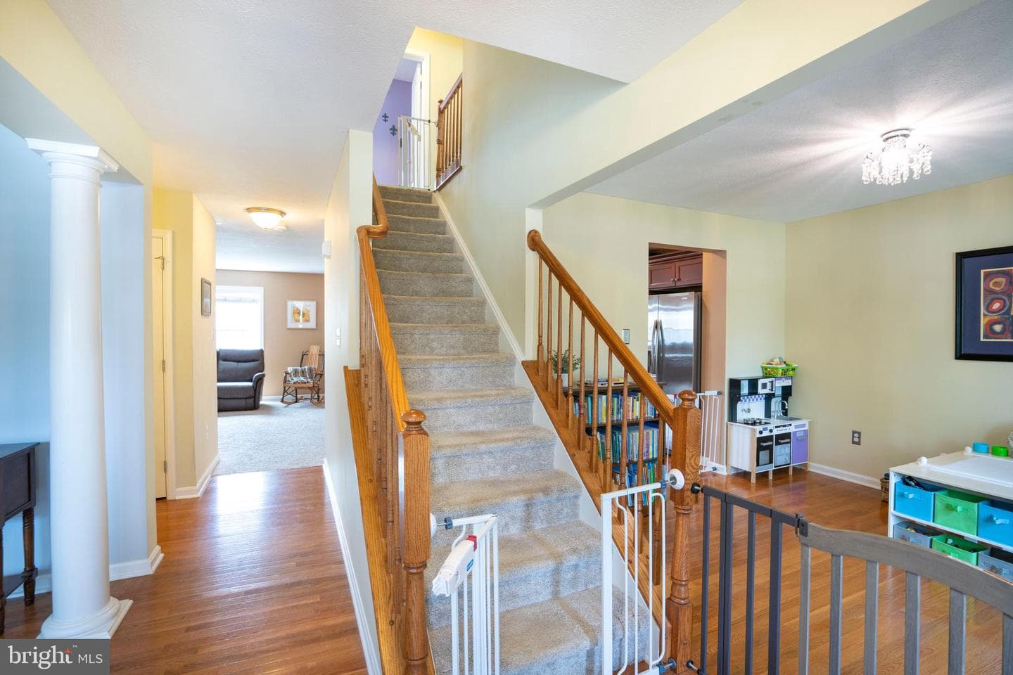 144 Garret Way photo 29