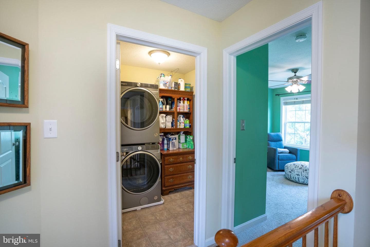 144 Garret Way photo 39