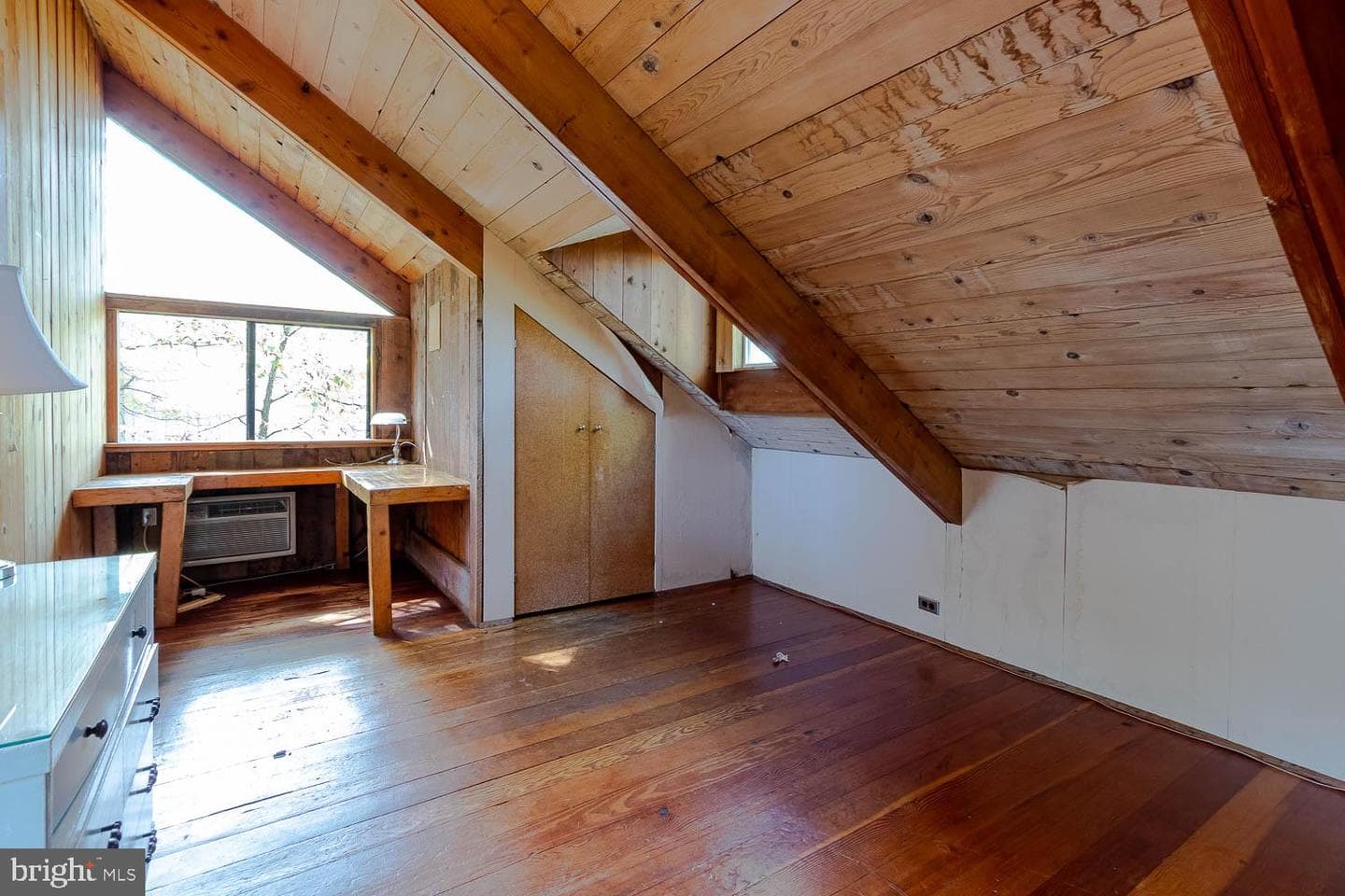 534 Orlando Avenue photo 30