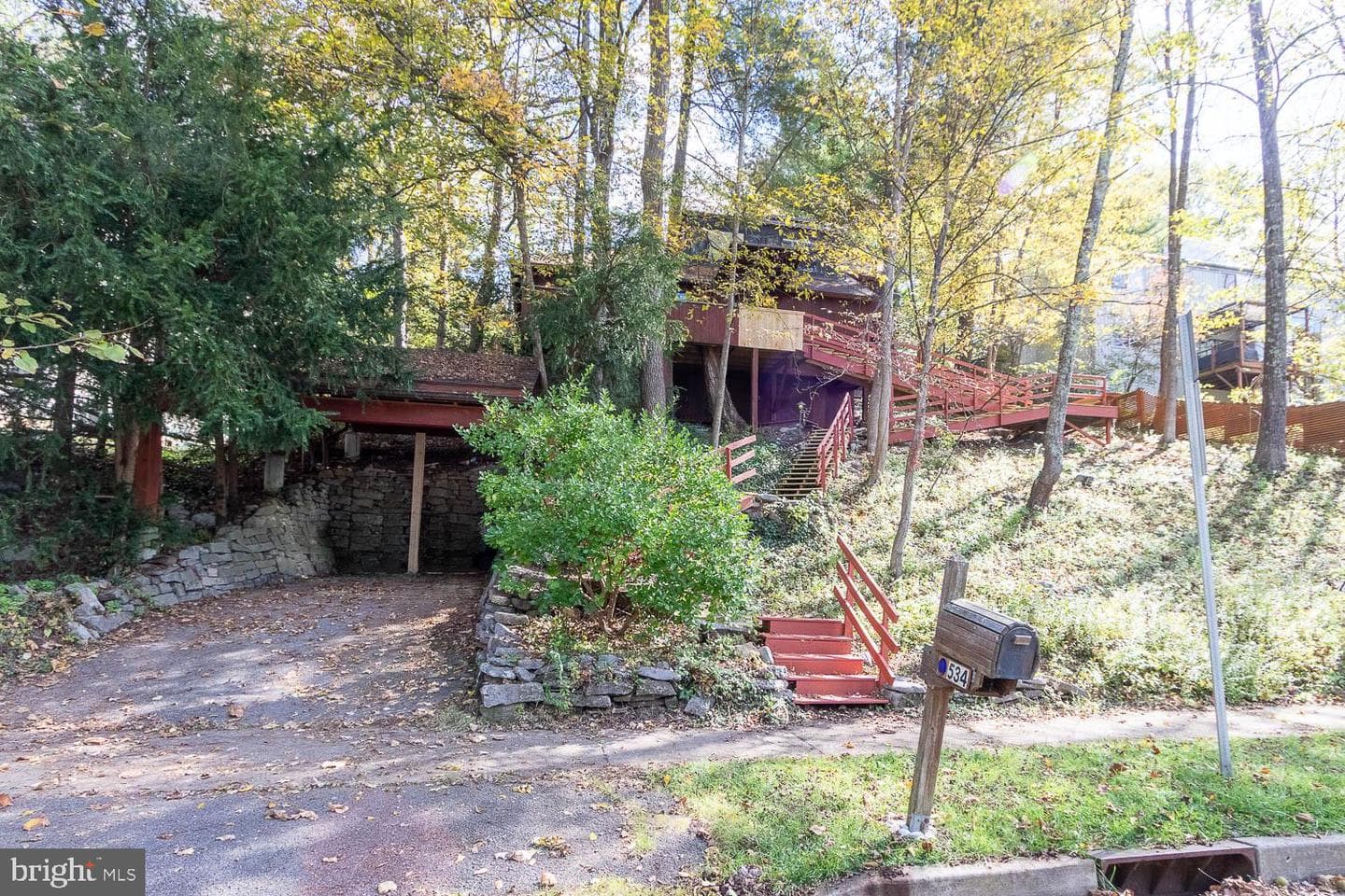 534 Orlando Avenue photo 42