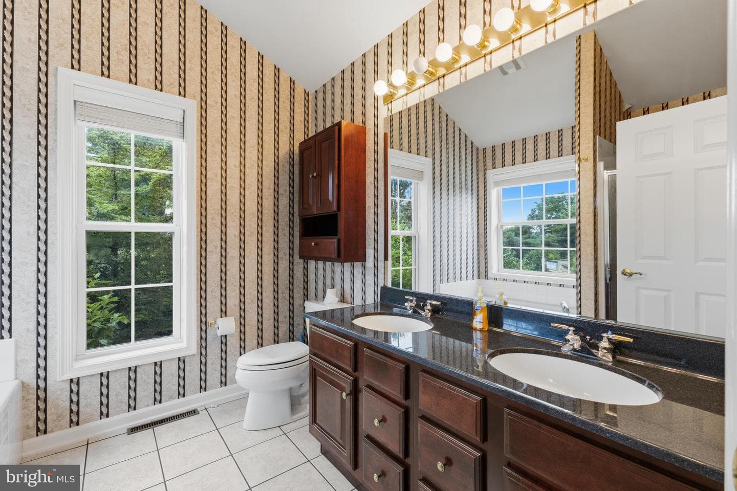 2465 Circleville Road #102 photo 23