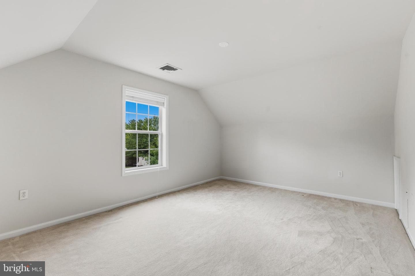 2465 Circleville Road #102 photo 27