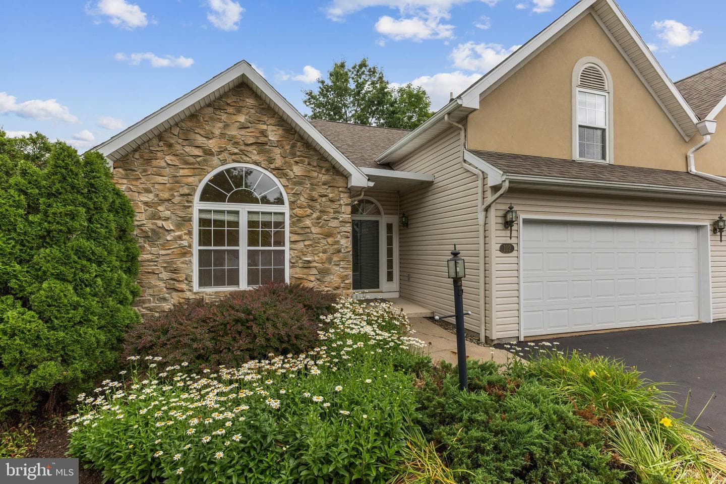 2465 Circleville Road #102 photo 5