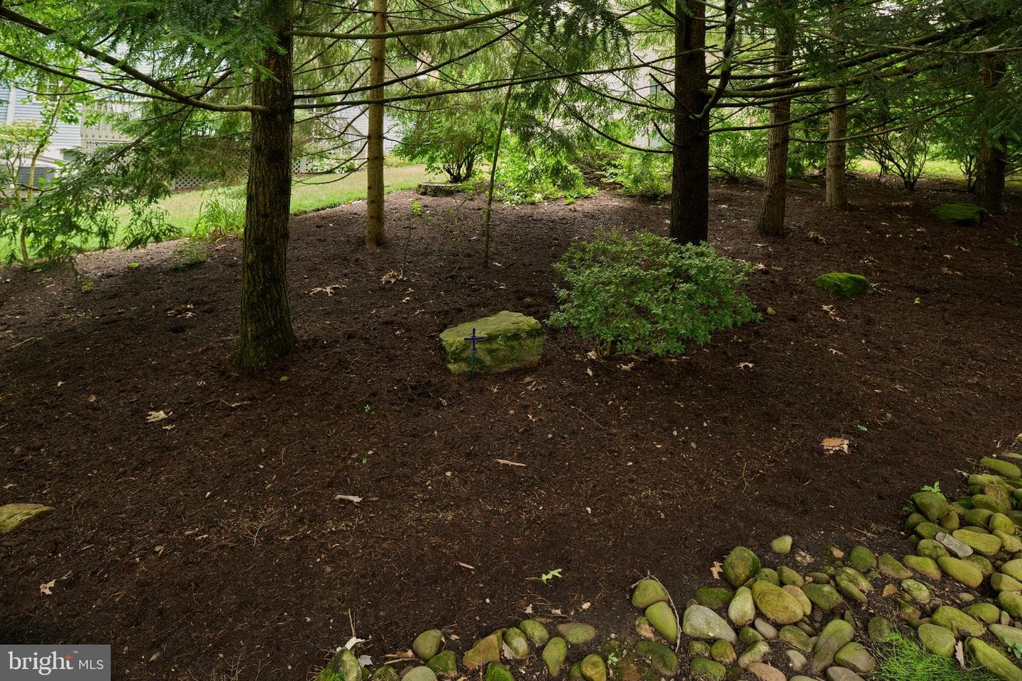 654 Stoneledge Road photo 84