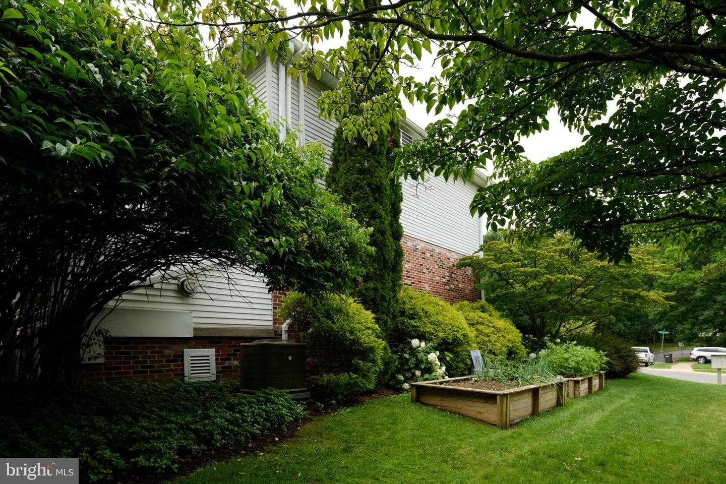 654 Stoneledge Road photo 86