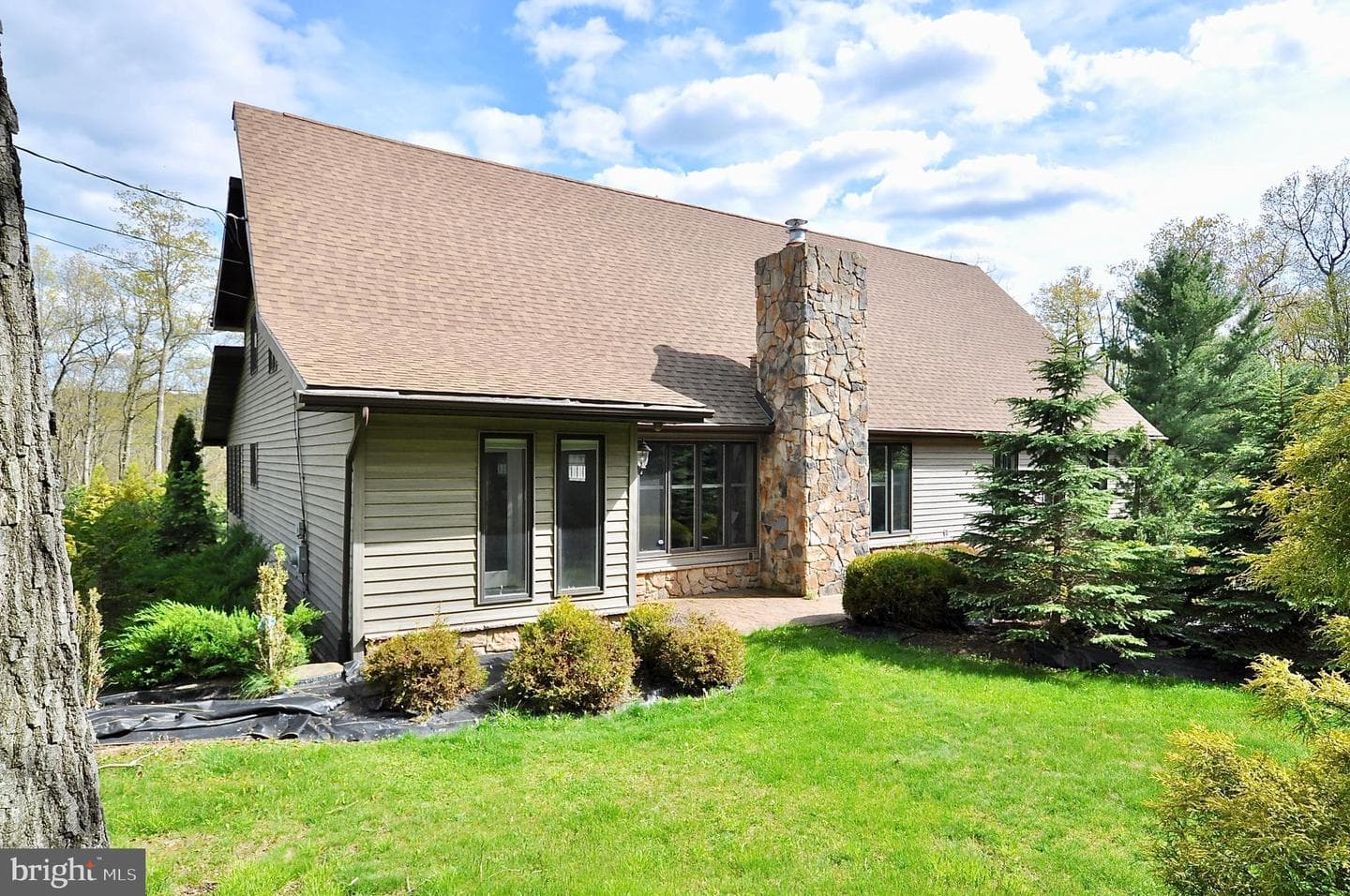 144 Main Road photo 1