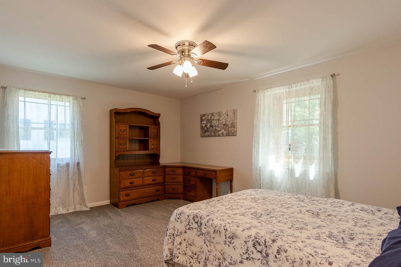 1000 Saxton Drive photo 34
