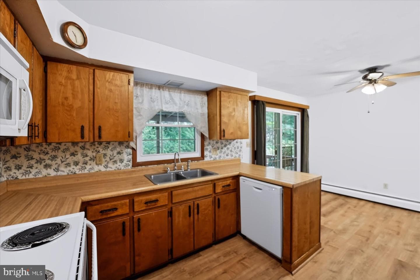 140 Spring Run Road photo 11