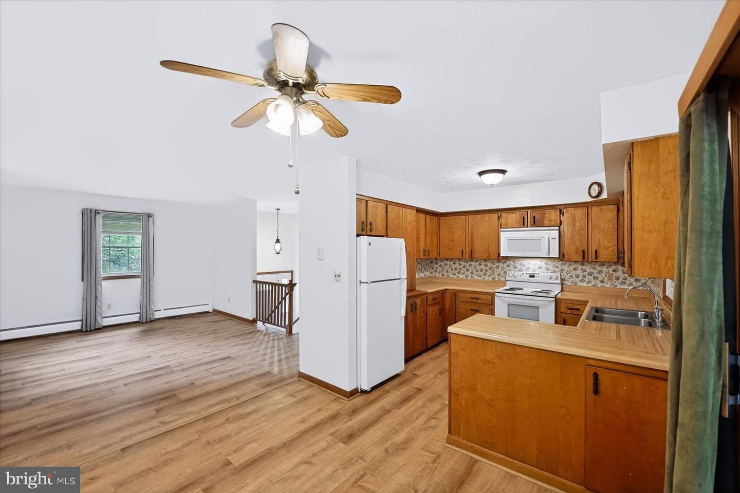 140 Spring Run Road photo 8