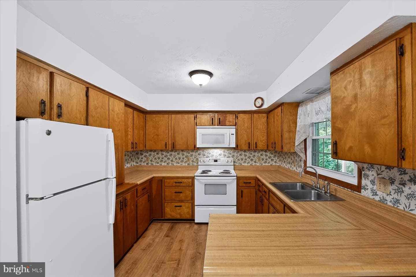 140 Spring Run Road photo 9