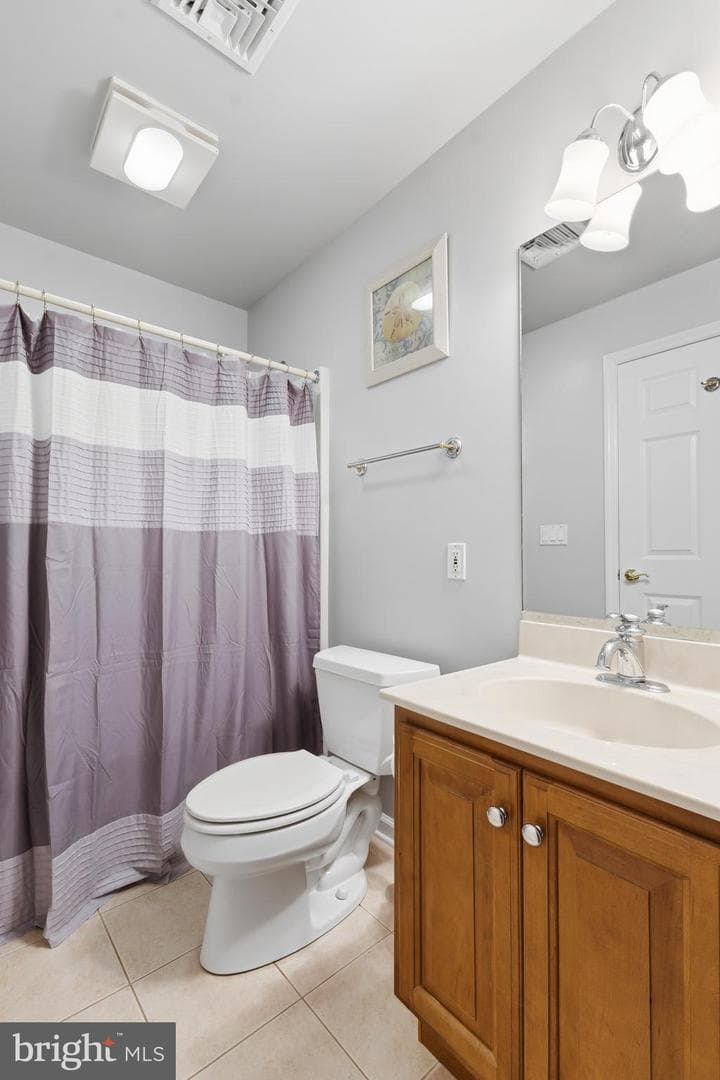 1632 Bristol Avenue #803 photo 47