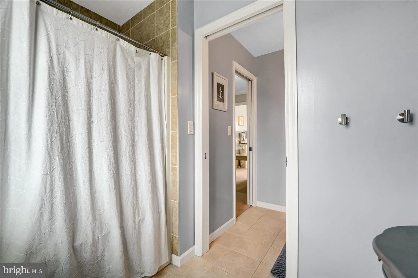 256 Jefferson Circle photo 32