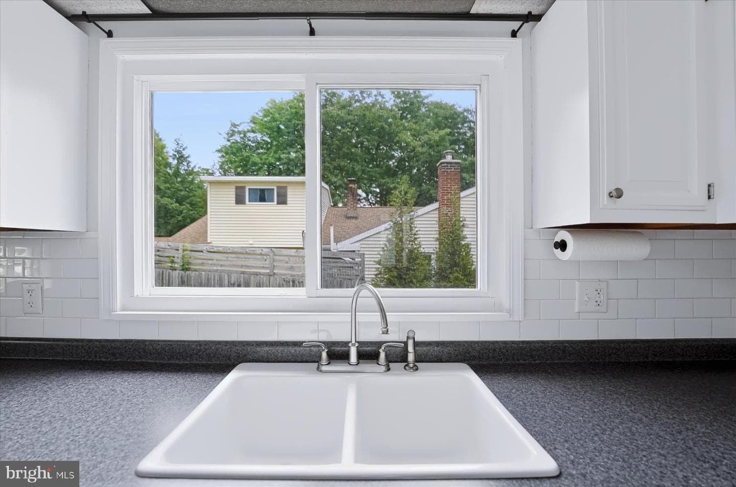 135 Lee Avenue photo 10
