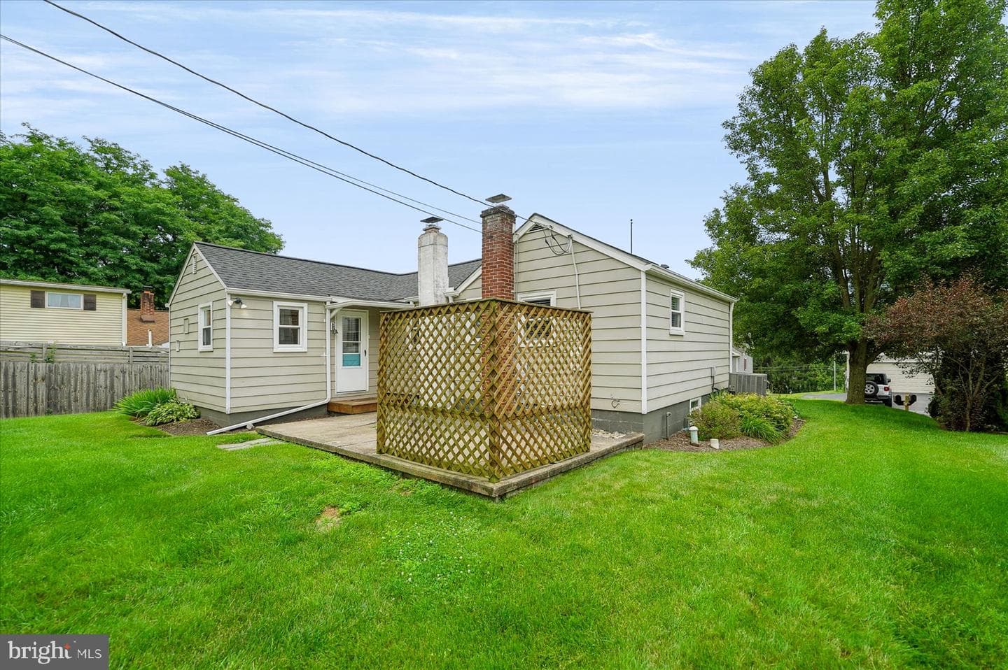 135 Lee Avenue photo 23