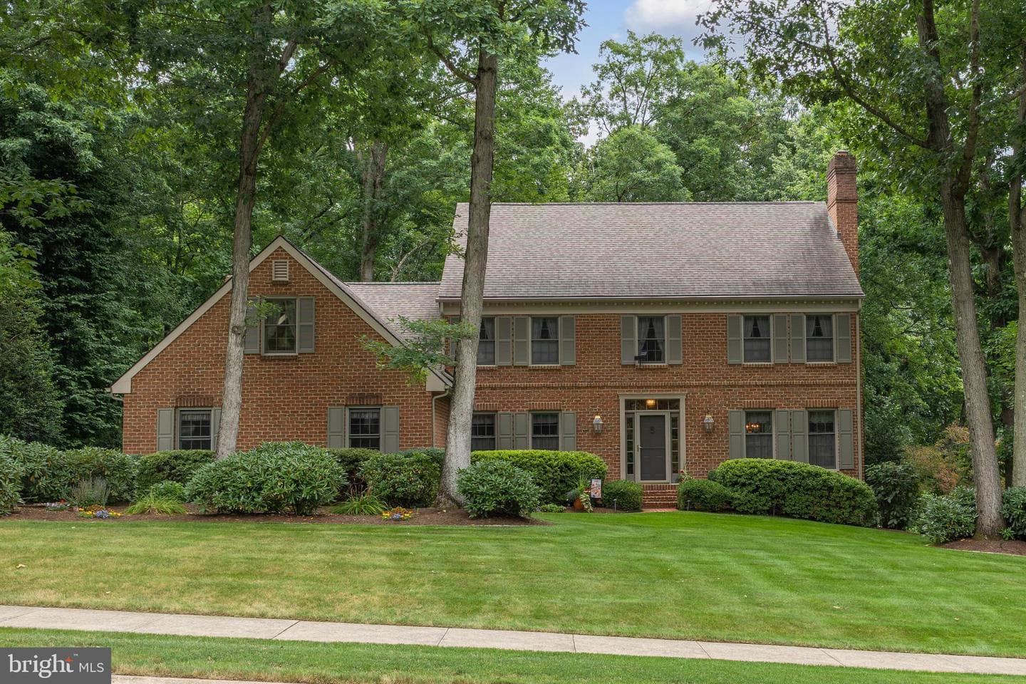 2460 Hickory Hill Drive photo 1