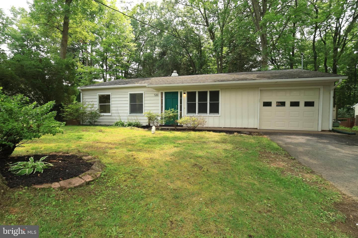 530 Westgate Drive photo 1