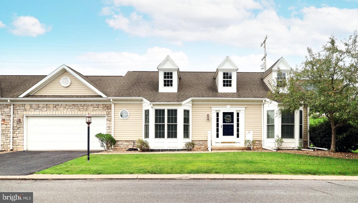 164 Independence Avenue, State College