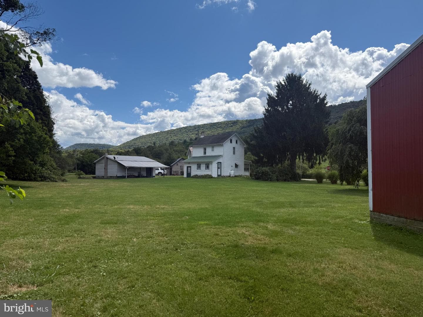 1329 Summer Mountain Road photo 3