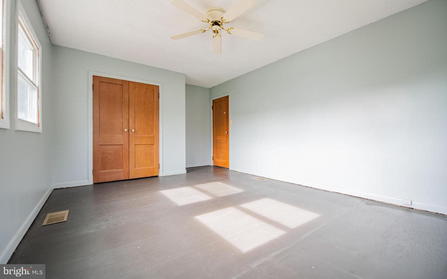 6 Oak Lane photo 16