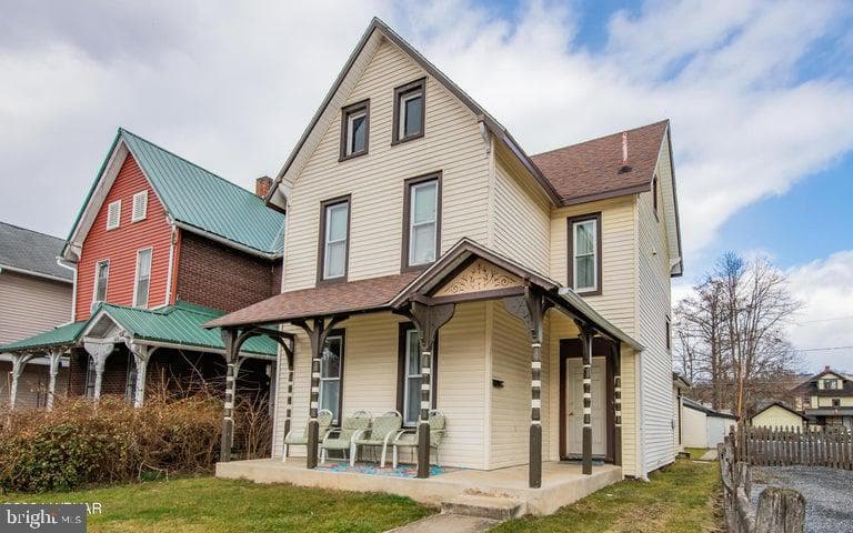 543 W Church Street