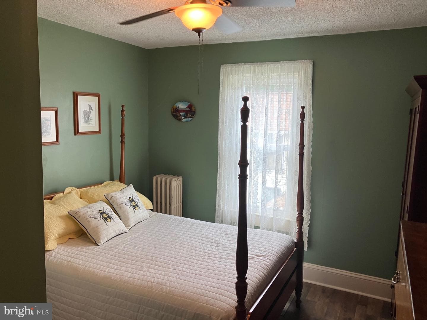 304 S Jones Street photo 20