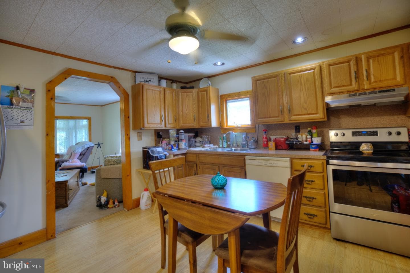 352 Mountain Pink photo 16