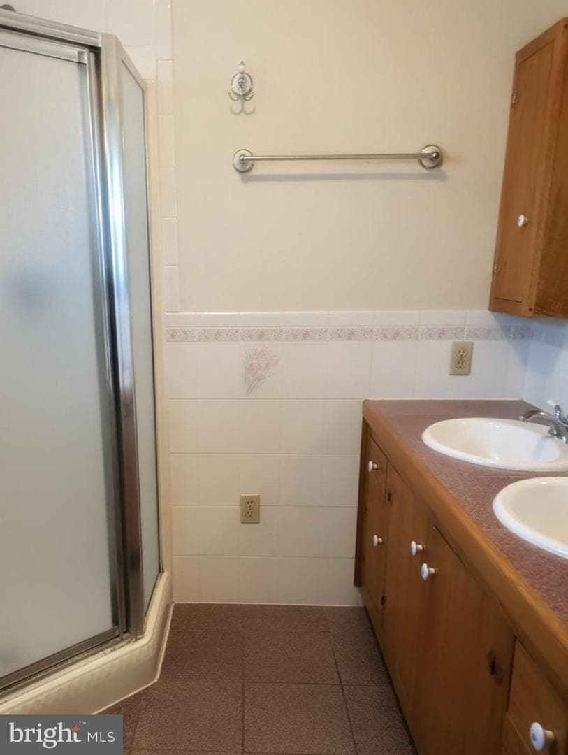 1123 4th Avenue photo 28