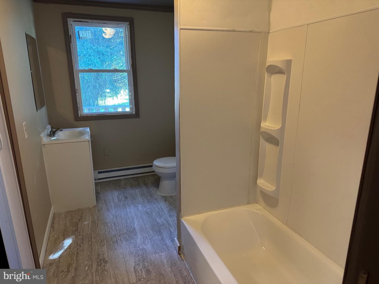 541 Summerhill Avenue photo 14