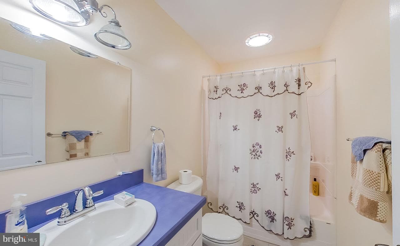 207 Klinger Hill Road photo 38
