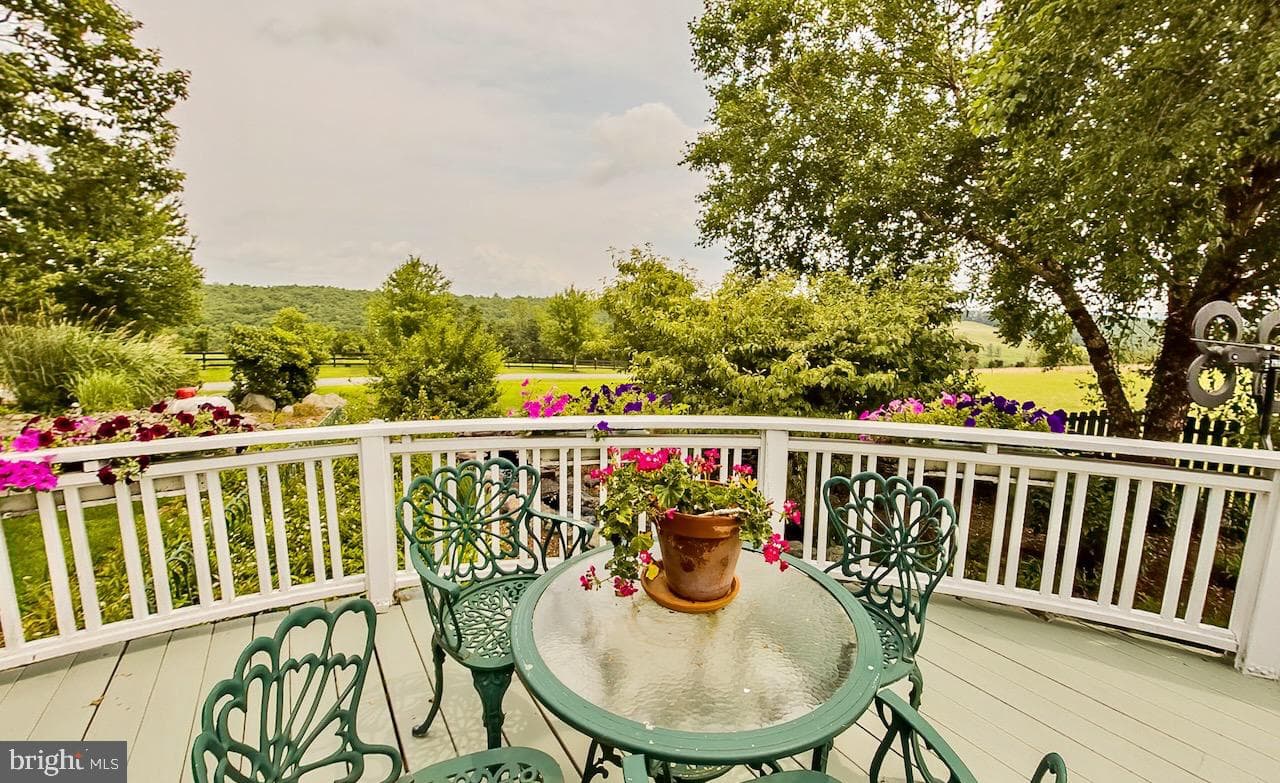 207 Klinger Hill Road photo 49