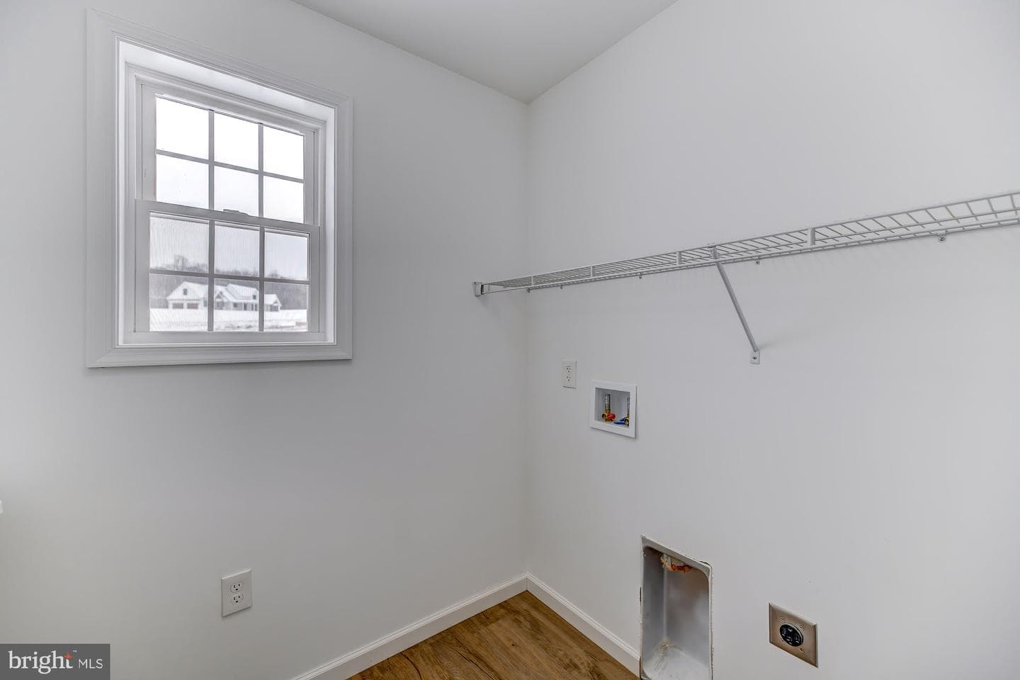 13 Estate Way photo 18
