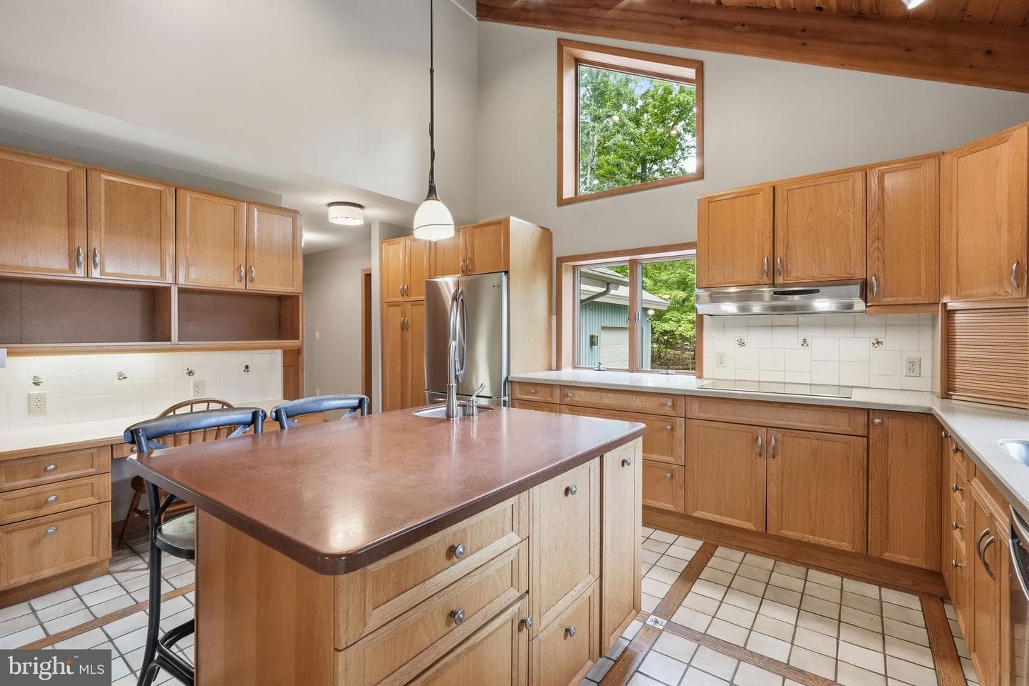 17 Maplewood Road photo 11