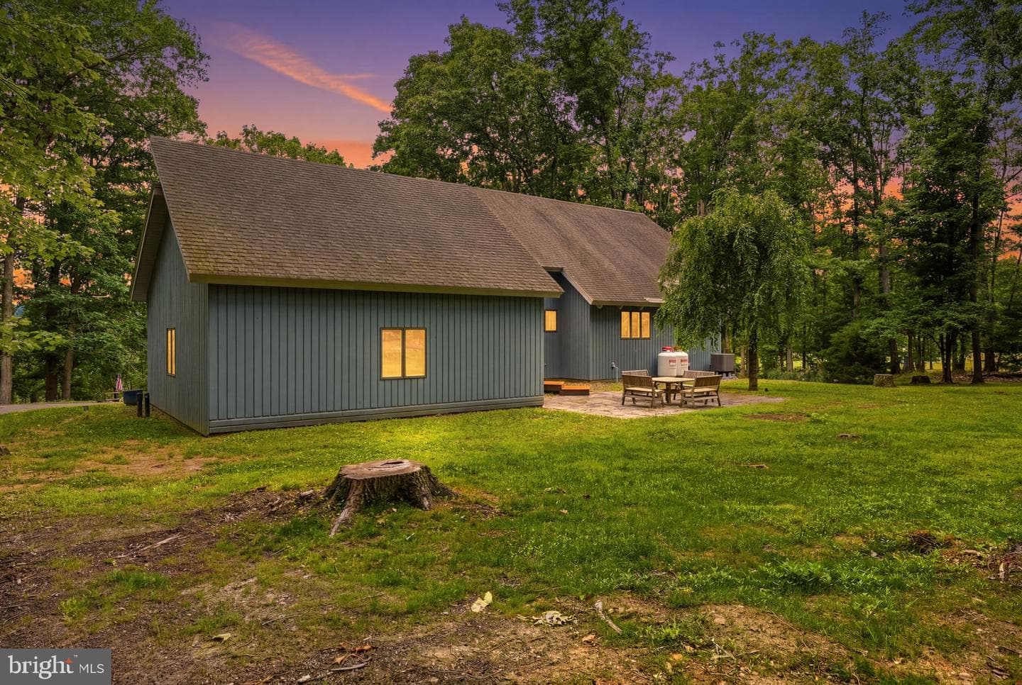 17 Maplewood Road photo 62