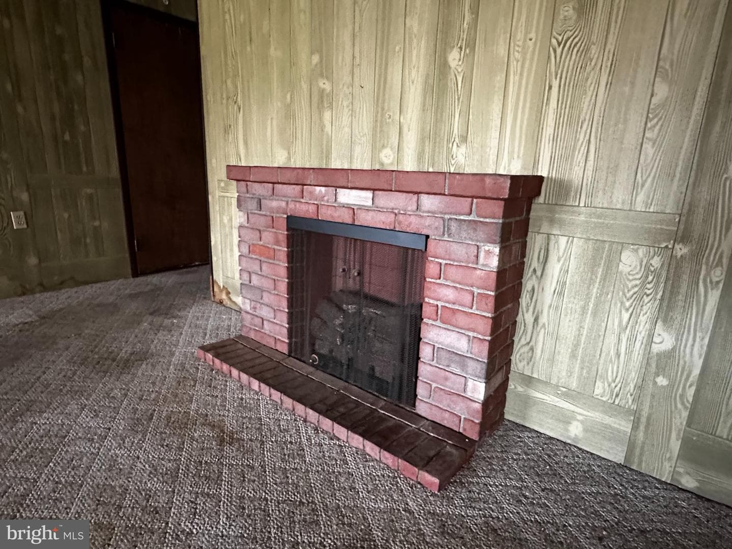 224 Middle Road photo 23