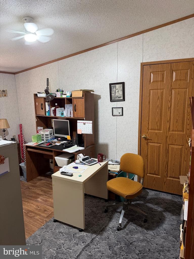 871 Hillcrest Drive photo 33