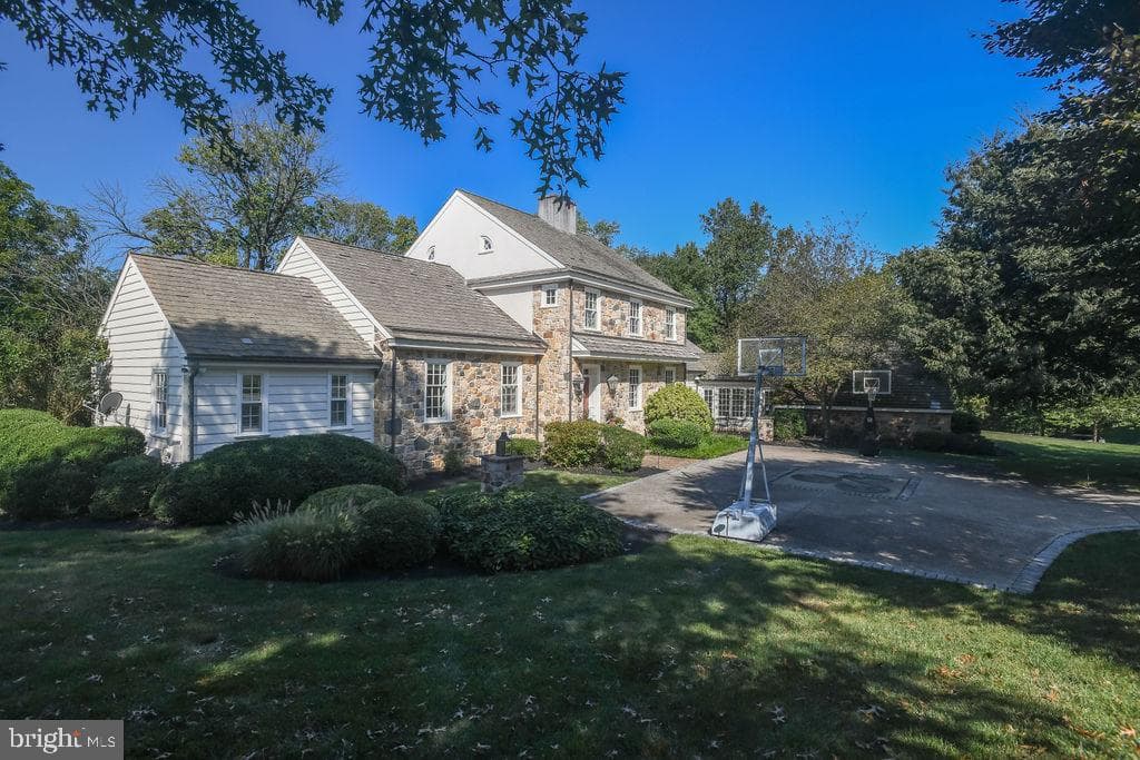 100 Pyles Mountain Lane photo 2