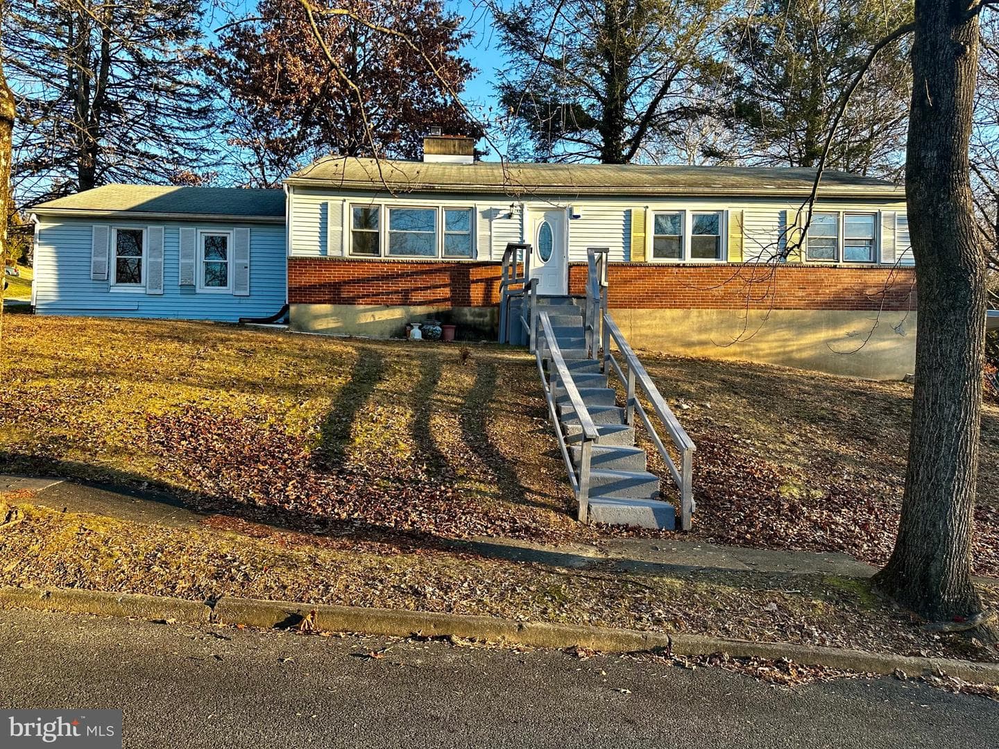 5 Adams Drive photo 2