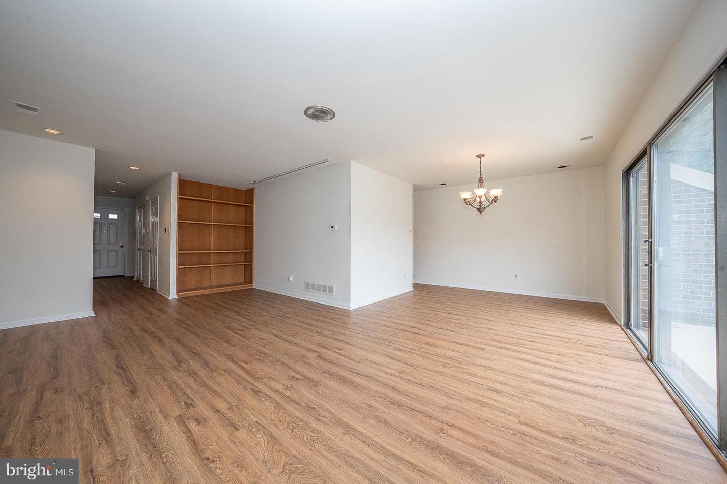 28 Elan Lane photo 12